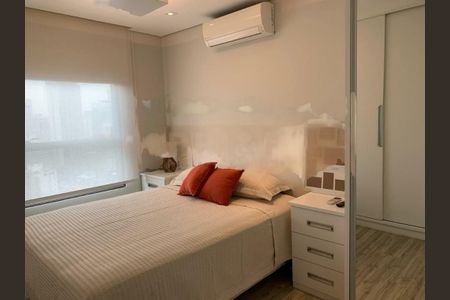 Apartamento à venda com 2 quartos, 74m² em Vila Olímpia, São Paulo