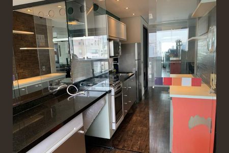 Apartamento à venda com 2 quartos, 74m² em Vila Olímpia, São Paulo