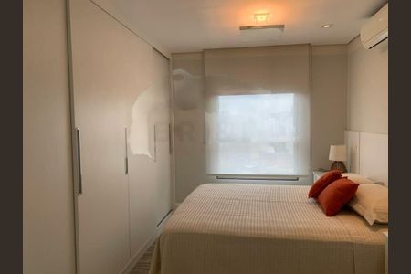 Apartamento à venda com 2 quartos, 74m² em Vila Olímpia, São Paulo