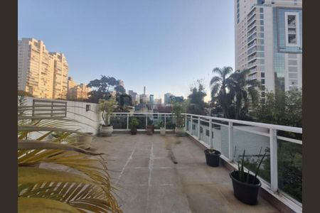 Apartamento à venda com 126m², 2 quartos e 1 vaga