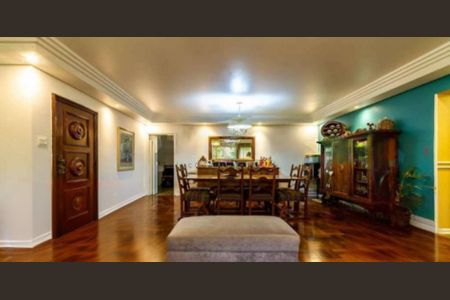 Apartamento à venda com 160m², 4 quartos e sem vaga