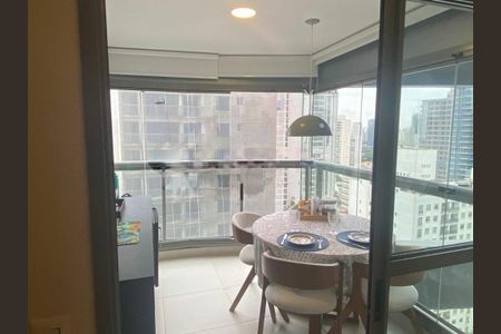 Apartamento à venda com 1 quarto, 50m² em Santo Amaro, São Paulo