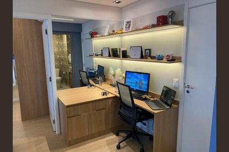 Apartamento à venda com 1 quarto, 50m² em Santo Amaro, São Paulo