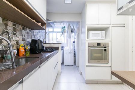 Apartamento à venda com 60m², 2 quartos e 1 vaga