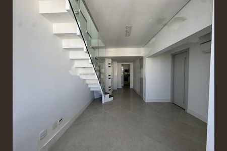 Apartamento à venda com 155m², 2 quartos e 3 vagas