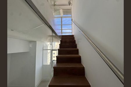 Apartamento à venda com 155m², 2 quartos e 3 vagas