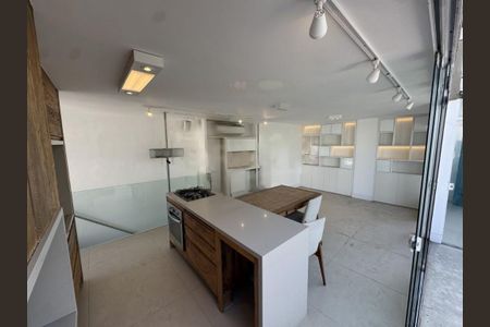 Apartamento à venda com 155m², 2 quartos e 3 vagas
