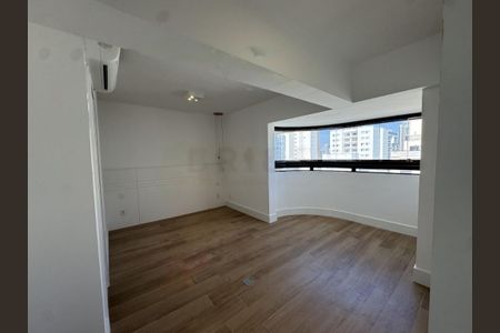 Apartamento à venda com 155m², 2 quartos e 3 vagas