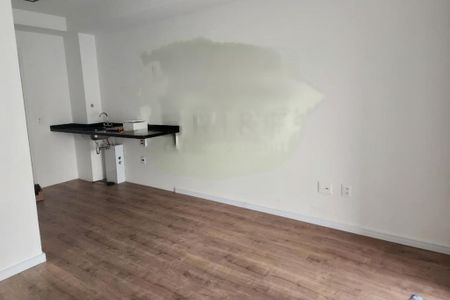 Apartamento à venda com 32m², 1 quarto e 1 vaga