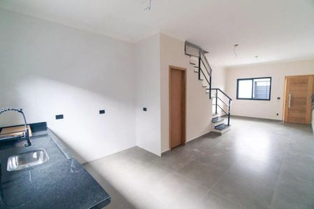 Casa à venda com 2 quartos, 72m² em Vila Babilonia, São Paulo