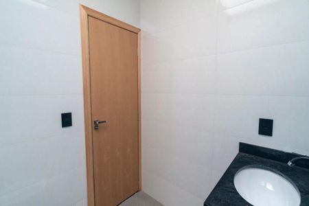 Casa à venda com 2 quartos, 72m² em Vila Babilonia, São Paulo