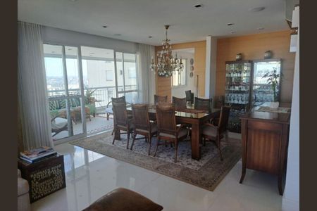 Apartamento à venda com 4 quartos, 260m² em Vila Morumbi, São Paulo