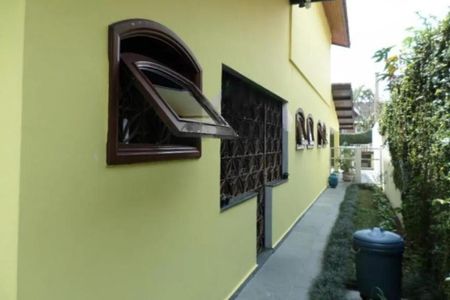 Casa à venda com 4 quartos, 439m² em Jardim Santa Helena, São Paulo