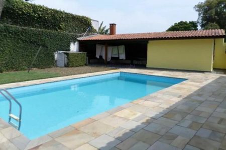 Casa à venda com 439m², 4 quartos e 5 vagas