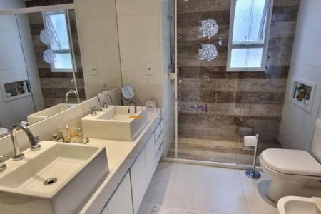 Apartamento à venda com 4 quartos, 238m² em Vila Suzana, São Paulo