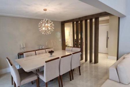 Apartamento à venda com 4 quartos, 238m² em Vila Suzana, São Paulo