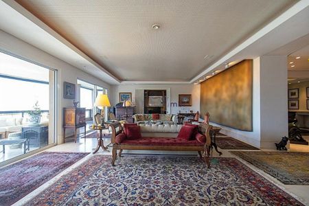 Apartamento à venda com 715m², 4 quartos e 10 vagas