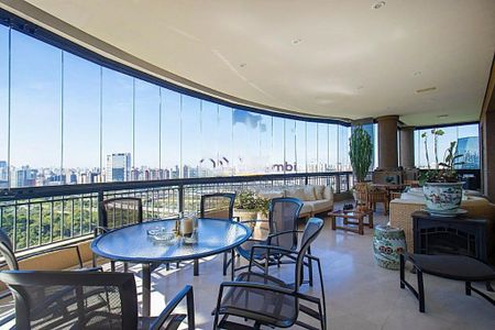 Apartamento à venda com 715m², 4 quartos e 10 vagas