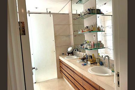 Apartamento à venda com 715m², 4 quartos e 10 vagas