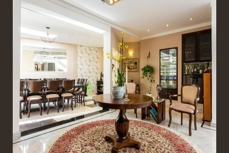 Casa de Condomínio à venda com 5 quartos, 953m² em Chácara Monte Alegre, São Paulo