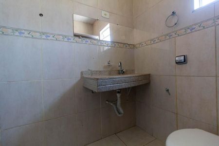 Casa para alugar com 125m², 3 quartos e 2 vagas Casa para alugar com 125m², 3 quartos e 2 vagasBanheiro 1