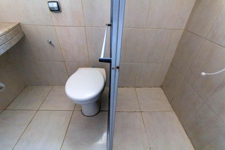 Casa para alugar com 125m², 3 quartos e 2 vagas Casa para alugar com 125m², 3 quartos e 2 vagasBanheiro 1