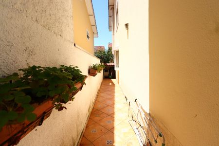 Casa à venda com 187m², 3 quartos e 4 vagasCorredor