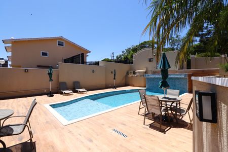 Casa à venda com 187m², 3 quartos e 4 vagasÁrea comum - Piscina