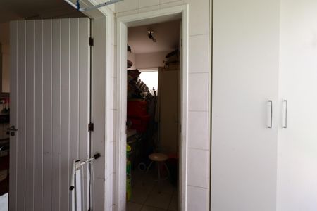 Casa à venda com 187m², 3 quartos e 4 vagasÁrea de Serviço