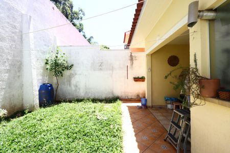 Casa à venda com 187m², 3 quartos e 4 vagasQuintal