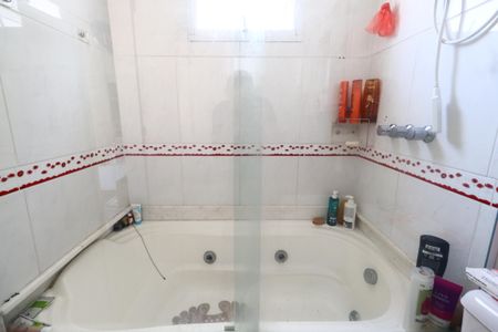 Casa à venda com 187m², 3 quartos e 4 vagasBanheiro da Suíte 3