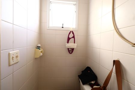 Casa à venda com 187m², 3 quartos e 4 vagasBanheiro de serviço