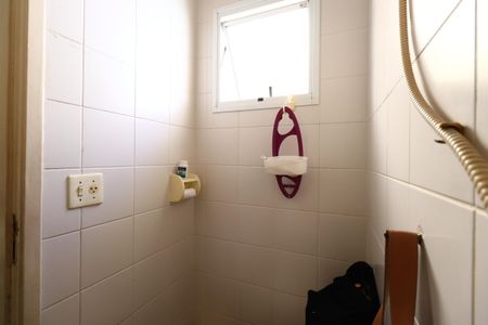 Casa à venda com 187m², 3 quartos e 4 vagasBanheiro de serviço