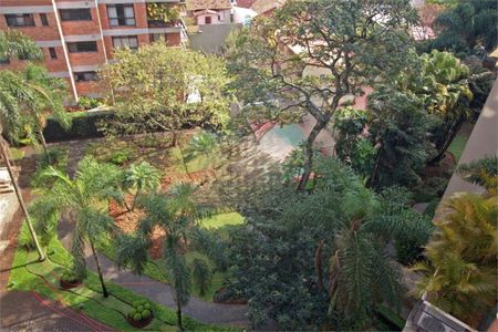Apartamento para alugar com 4 quartos, 541m² em Vila Progredior, São Paulo