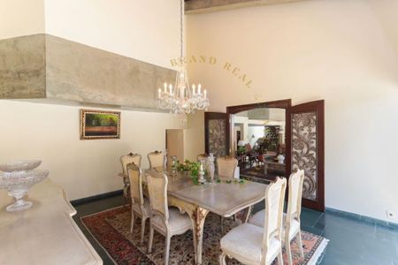 Casa à venda com 5 quartos, 632m² em Jardim dos Estados, São Paulo