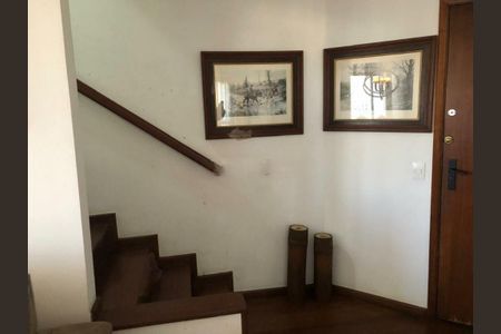 Apartamento à venda com 198m², 3 quartos e 4 vagas
