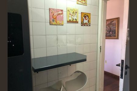 Apartamento à venda com 198m², 3 quartos e 4 vagas