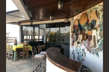 Apartamento à venda com 3 quartos, 198m² em Morumbi, São Paulo