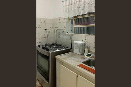 Casa à venda com 2 quartos, 250m² em Vila Canero, São Paulo