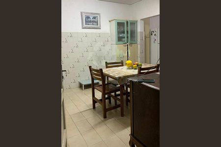 Casa à venda com 2 quartos, 250m² em Vila Canero, São Paulo