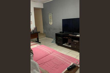 Casa à venda com 2 quartos, 250m² em Vila Canero, São Paulo