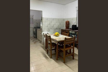 Casa à venda com 2 quartos, 250m² em Vila Canero, São Paulo