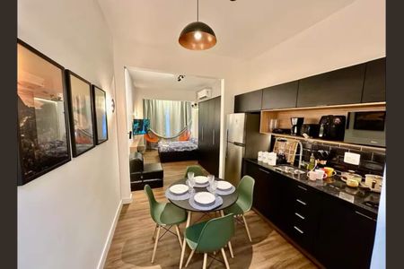 Apartamento à venda com 1 quarto, 42m² em Copacabana, Rio de Janeiro