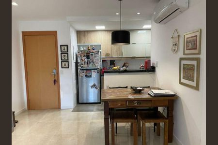 Apartamento à venda com 166m², 4 quartos e 3 vagas