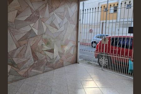 Casa à venda com 110m², 2 quartos e 1 vaga
