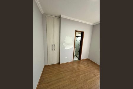 Casa à venda com 2 quartos, 65m² em Vila Carrão, São Paulo