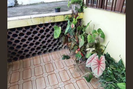 Casa à venda com 3 quartos, 94m² em Jardim Ester, São Paulo