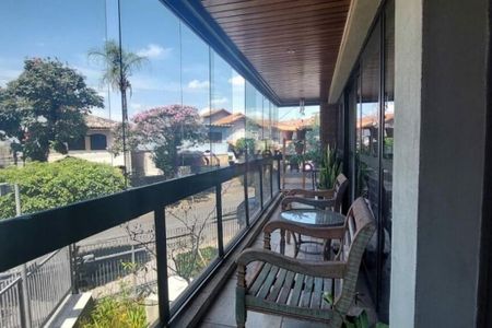 Apartamento à venda com 4 quartos, 185m² em Vila Sonia, São Paulo