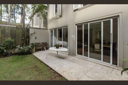 Casa à venda com 3 quartos, 279m² em Real Parque, São Paulo