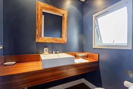 Casa à venda com 273m², 3 quartos e 4 vagas